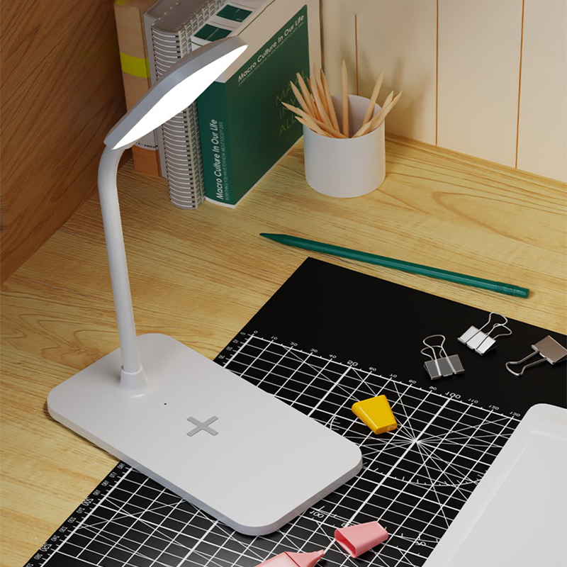 LED Desk Lamp with Wireless Ch - Party Games On Switch ulasan dan harga